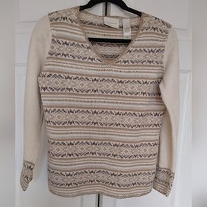 Liz Claiborne sweater, size M